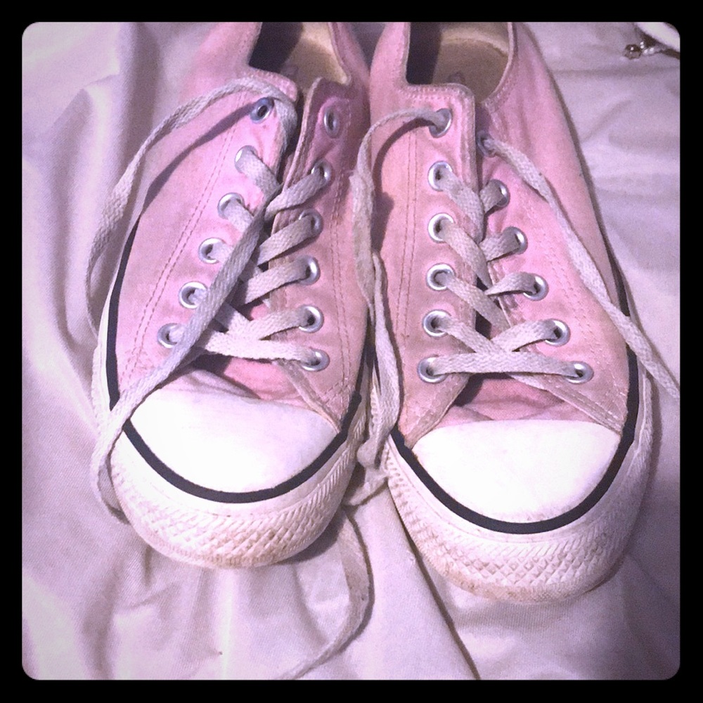 Pink Converse 💓